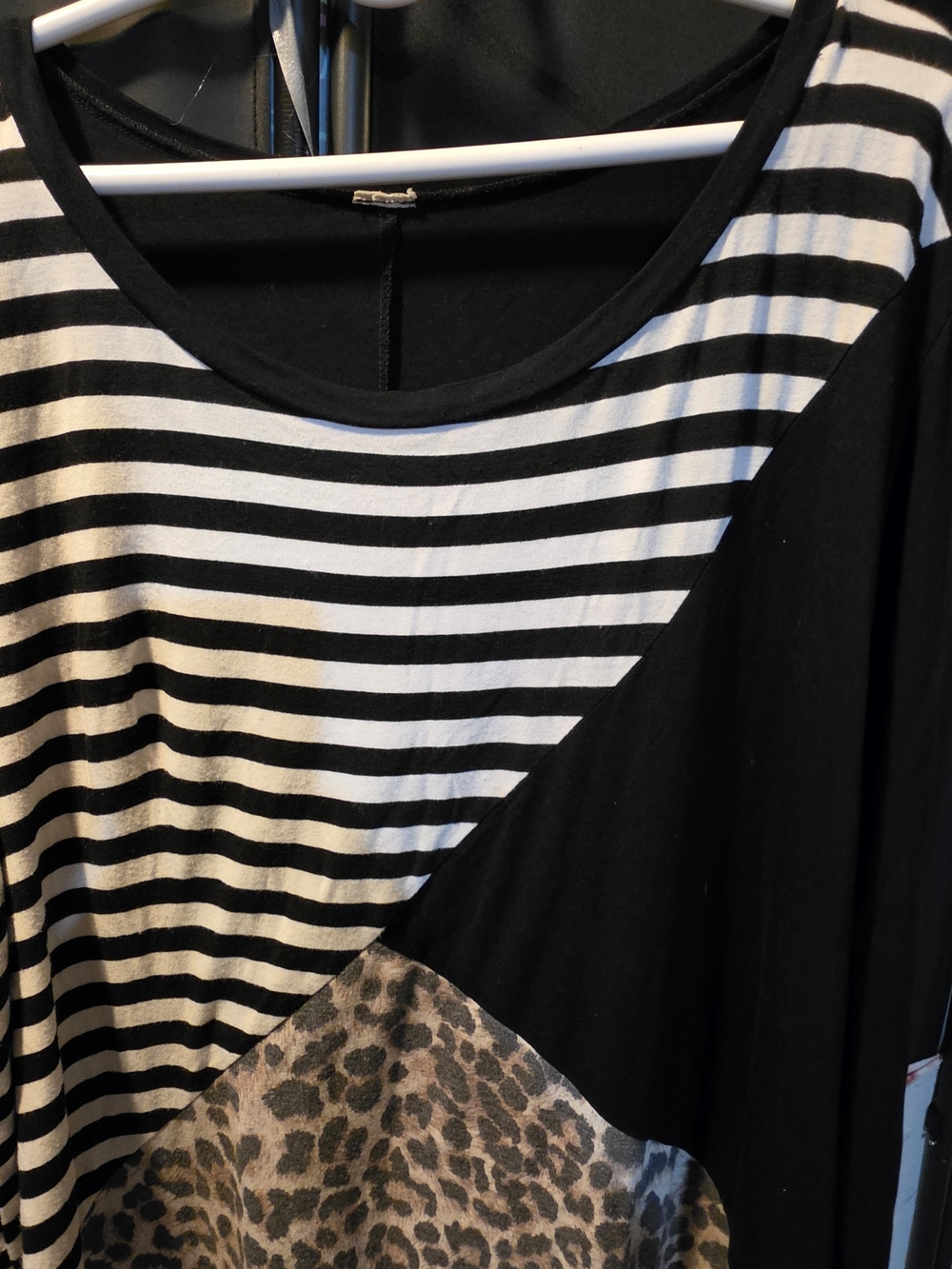 Source Unknown Black, White & Brown Mixed-Print Long Sleeve Top